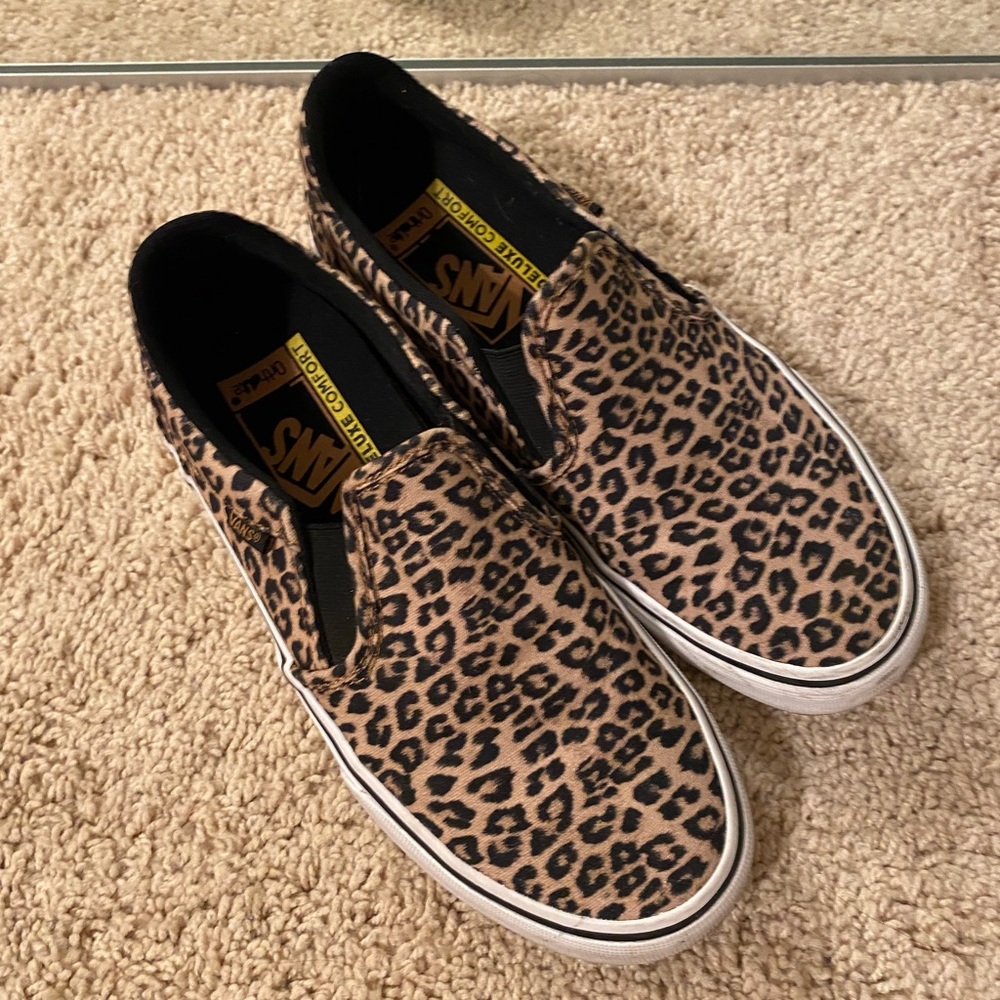 Vans Slip-On Leopard Print Sneakers - Beige and Black - Picture 2 of 3